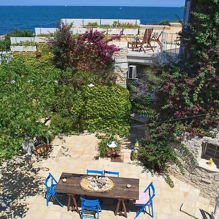Holiday Trullo Fiore Di Mare بيت للعطل
